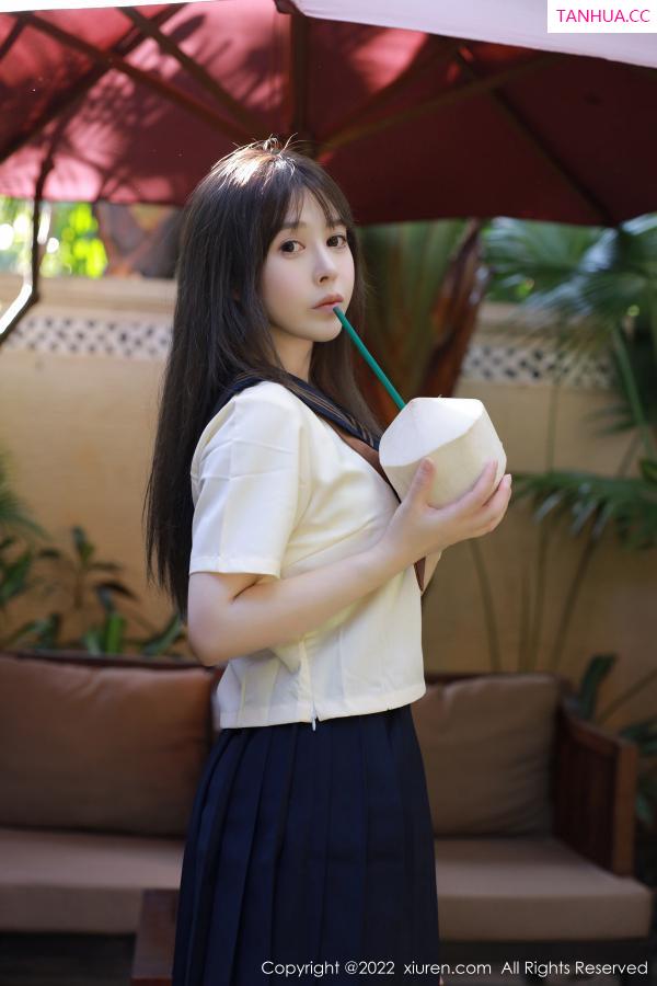 Evelyn艾莉  [XiuRen]高清写真图 2022.12.20 No.6021 Evelyn艾莉 南京旅拍第3张图片